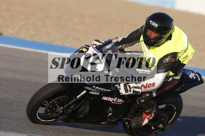 /Archiv-2024/02 29.01.-02.02.2024 Moto Center Thun Jerez/Gruppe gruen-green/17